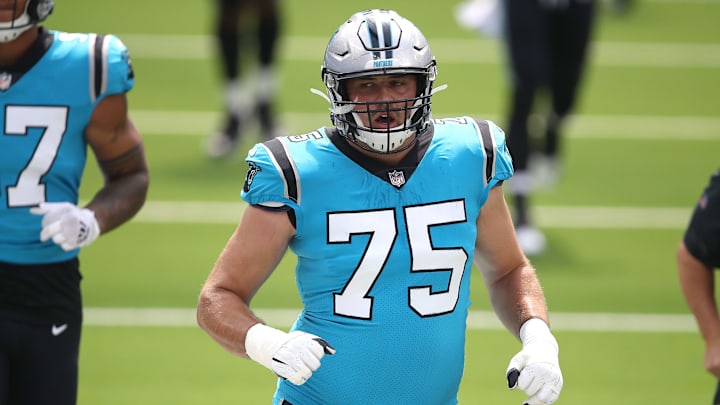 The Baltimore Ravens have signed veteran free agent offensive lineman Michael Schofield. The Baltimore Ravens have signed veteran free agent offensive lineman Michael Schofield.