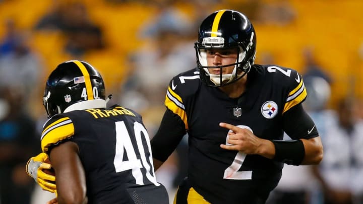 Carolina Panthers v Pittsburgh Steelers