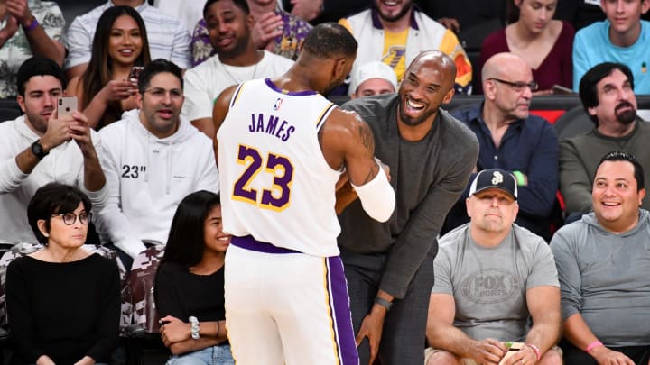 Kobe Bryant felicitó a LeBron James por superarle en lista histórica de puntos