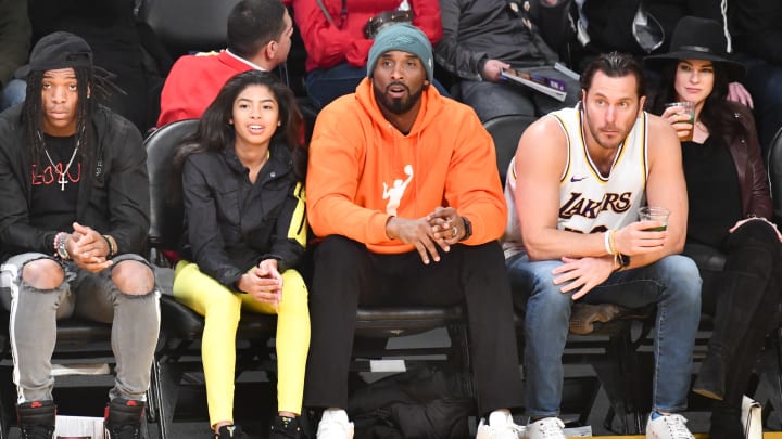 Kobe iba regularmente a los juegos de los Lakers con su familia