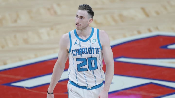 Gordon Hayward no jugará el torneo play-in