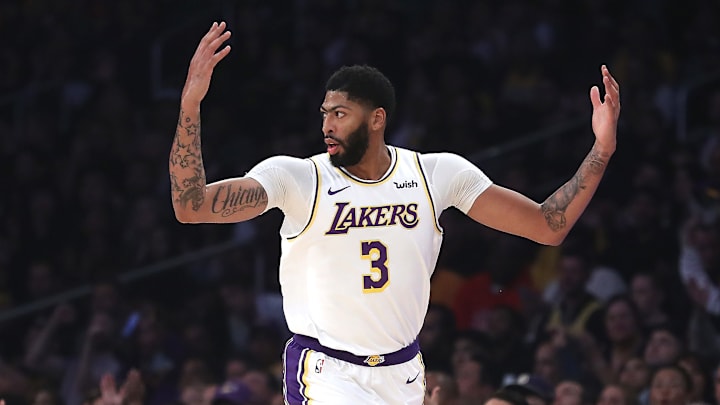 Charlotte Hornets v Los Angeles Lakers