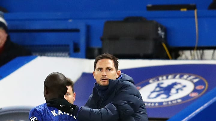 Frank Lampard tegaskan Chelsea takkan lepas N'golo Kante Frank Lampard tegaskan Chelsea takkan lepas N'golo Kante