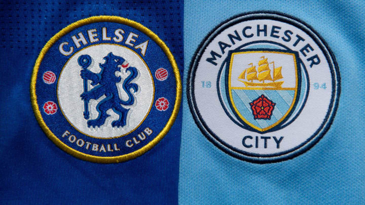 Les logos de Chelsea et de Manchester City