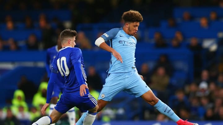 Rückkehr in seine alte Heimat in diesem Jahr wohl nicht möglich. Jadon Sancho im Dress von Manchester City