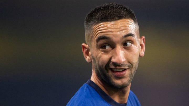 Bei Chelsea-Neuzugang Hakim Ziyech (Foto) gerät Cesc Fabregas ins Schwärmen