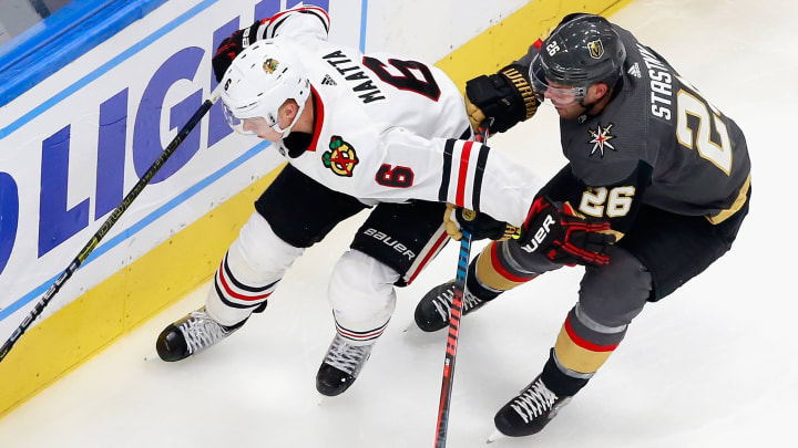 Golden Knights vs Blackhawks Odds, Betting Lines, Predictions, Expert Picks and Over/Under for NHL Playoffs Game 3