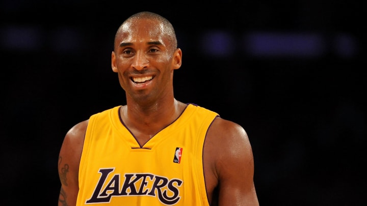 La estrella de los Lakers, Kobe Bryant, perdió la vida en un accidente aéreo a comienzos del 2020