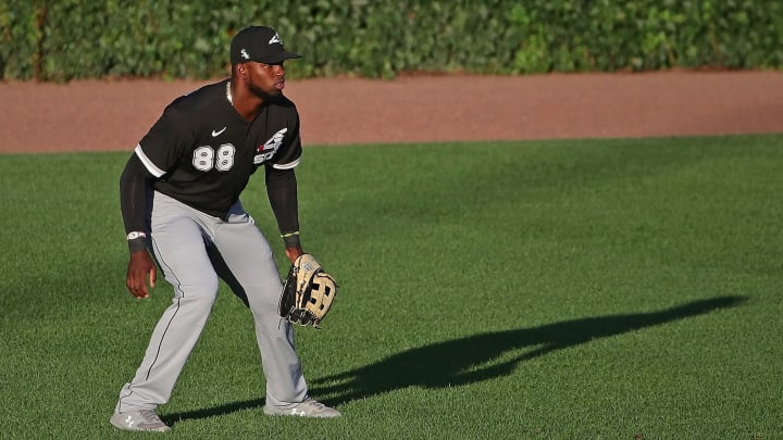 El cubano Luis Robert se ha visto sólido en los partidos de exhibición de este año de los Medias Blancas