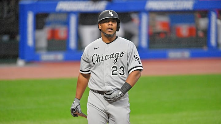 Edwin Encarnación viene de batear para promedio de .157 con 10 jonrones con los Medias Blancas en 2020