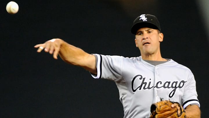 Omar Vizquel está entre los mejores shortstops defensivos de la MLB