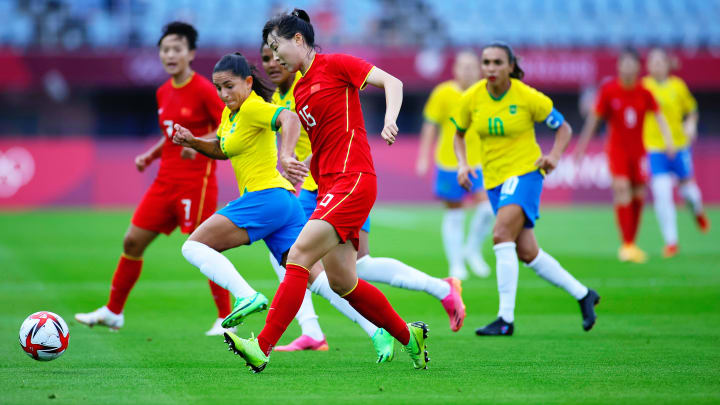 Estreia das meninas nos Jogos Olímpicos de Tóquio nos fez lembrar de outras madrugadas em prol da seleção brasileira
