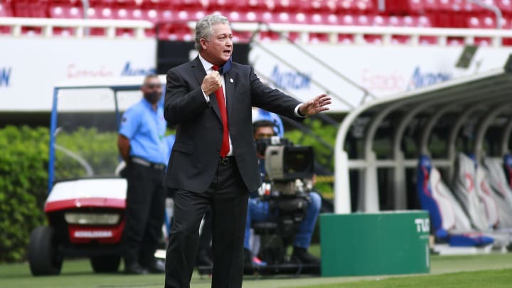 El entrenador del Rebaño confirmó que tendrá dos bajas para jugar el Clásico Tapatío El entrenador del Rebaño confirmó que tendrá dos bajas para jugar el Clásico Tapatío