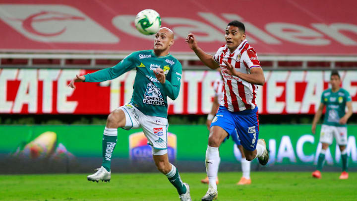 Chivas v Leon - Playoffs Torneo Guard1anes 2020 Liga MX