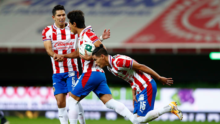Molina, Macías y Antuna celebrando el gol del empate. Molina, Macías y Antuna celebrando el gol del empate.