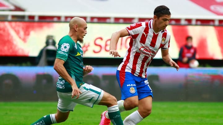 Chivas v Leon - Torneo Guard1anes 2020 Liga MX