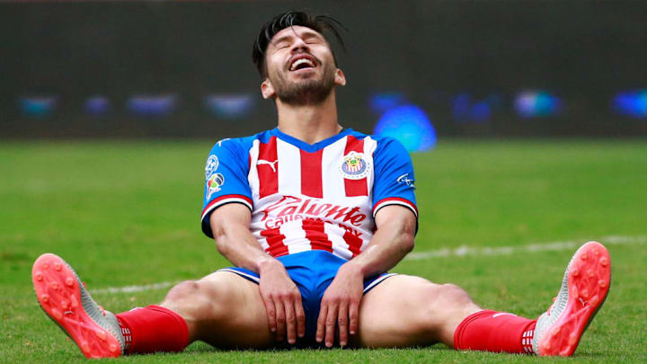 La contratación de Oribe fue muy criticada por su pasado americanista.
