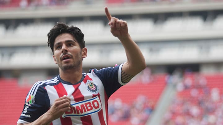 Chivas v Pachuca - Apertura 2013 Liga MX