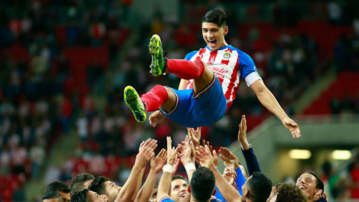 Alan Pulido en su último partido con Chivas en el Apertura 2019