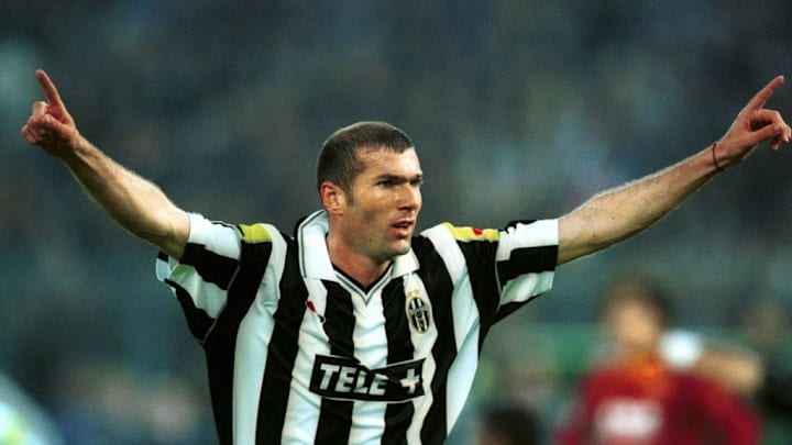 Claudio Villa Archive