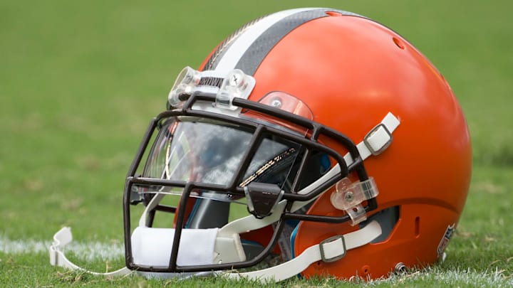 Cleveland Browns v Philadelphia Eagles