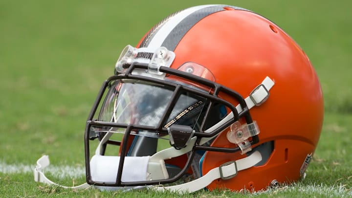 Cleveland Browns v Philadelphia Eagles Cleveland Browns v Philadelphia Eagles