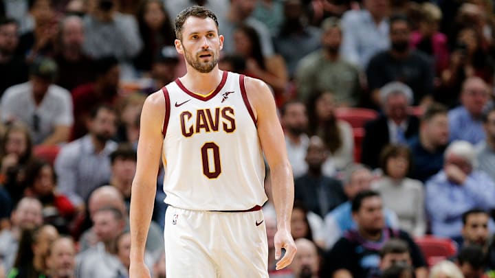 Kevin Love durante un partido de la campaña de NBA 2019 entre Cleveland Cavaliers y Miami Heat