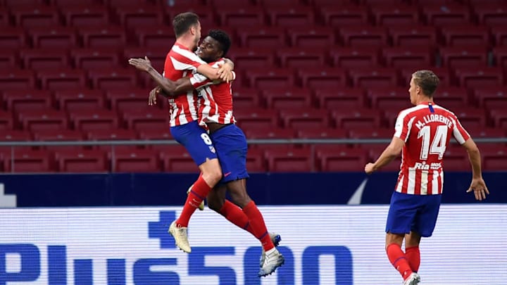 Club Atletico de Madrid v Deportivo Alaves  - La Liga