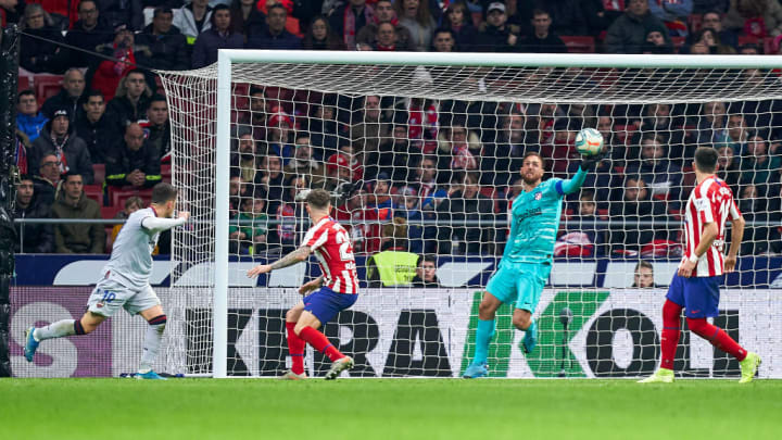 Todos quieren al mejor portero le mundo, que juega en el Atlético de Madrid