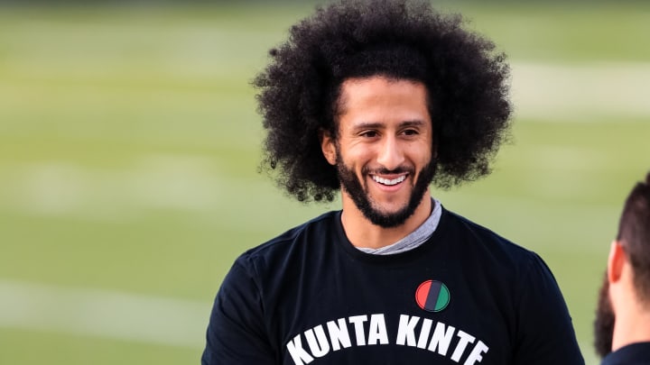 Colin Kaepernick no pertenece a ningún equipo en la NFL