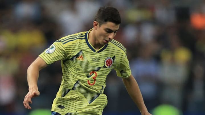 Stefan Medina cumplió la sanción que tenía pendiente en el juego ante Bolivia y estará a las órdenes del cuarpo técnico