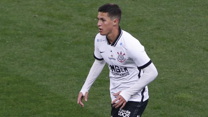 Real Salt Lake, dos EUA, quer pagar cerca de R$ 20 milhões por Mateus Vital, mas o Corinthians pede mais dinheiro. Real Salt Lake, dos EUA, quer pagar cerca de R$ 20 milhões por Mateus Vital, mas o Corinthians pede mais dinheiro.