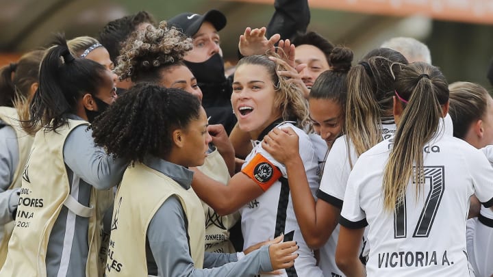 Corinthians ganha disputa pelo 3º lugar da Libertadores Feminina e encerra temporada histórica no pódio do torneio continental. Corinthians ganha disputa pelo 3º lugar da Libertadores Feminina e encerra temporada histórica no pódio do torneio continental.