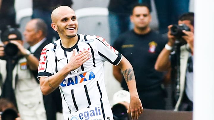 Corinthians v Criciuma - Brasileirao Series A 2014