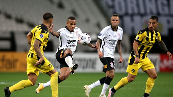 Corinthians Peñarol Sul-Americana São Paulo Campeonato Paulista