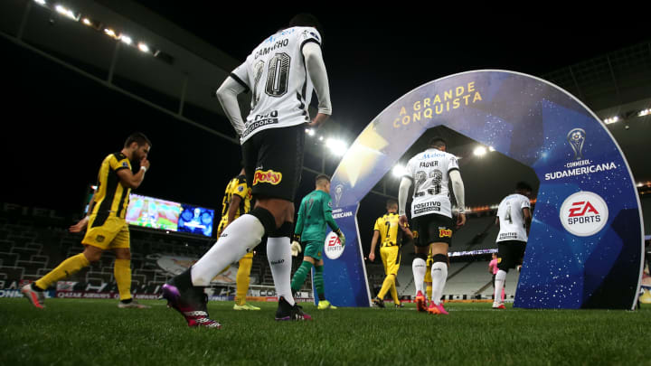 Sem chances de classificação às oitavas, Corinthians e Sport Huancayo se enfrentam nesta quinta-feira (20). Sem chances de classificação às oitavas, Corinthians e Sport Huancayo se enfrentam nesta quinta-feira (20).