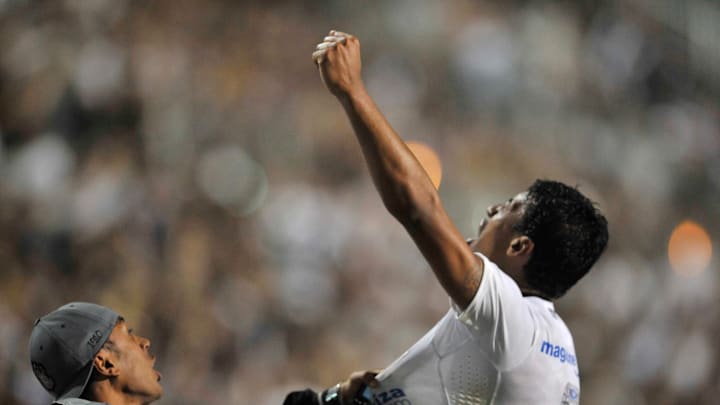 Corinthians v Vasco - Copa Libertadores 2012