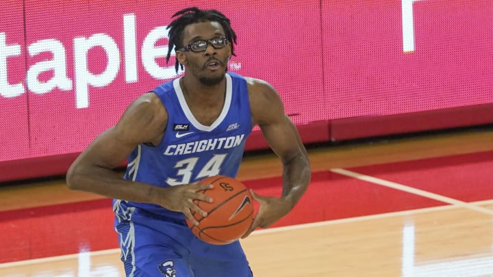 Creighton vs Seton Hall spread, line, odds, predictions, over/under & betting insights for college basketball game.