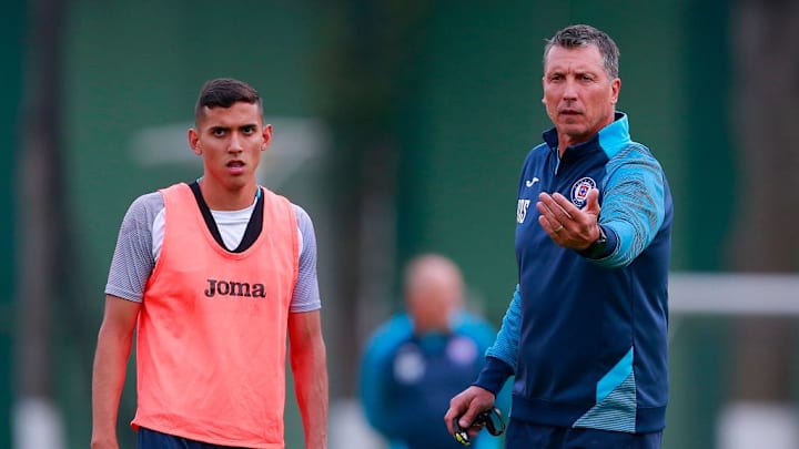 Dante Siboldi tenía una base fija, no ofrecía muchas oportunidades al resto de sus jugadores