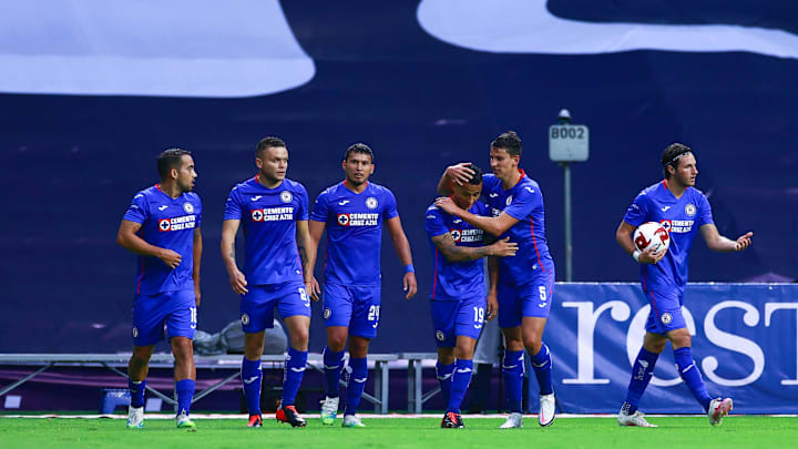 Jugadores de Cruz Azul celebran un gol en partido ante FC Juárez. Jugadores de Cruz Azul celebran un gol en partido ante FC Juárez.