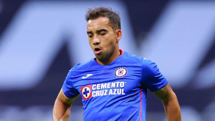 Adrián Aldrete, futbolista de Cruz Azul - Torneo Guard1anes 2020 Liga MX
