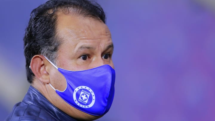 El entrenador de Cruz Azul Juan Reynoso. El entrenador de Cruz Azul Juan Reynoso.