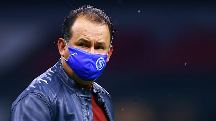 Juan Reynoso prepara el compromiso de fecha 5 de Cruz Azul Juan Reynoso prepara el compromiso de fecha 5 de Cruz Azul