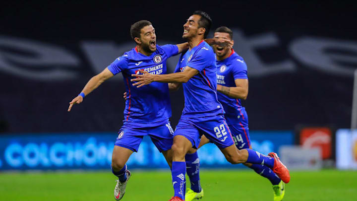 Cruz Azul salió como una aplanadora ante Pumas en la ida de semifinales del Guard1anes 2020