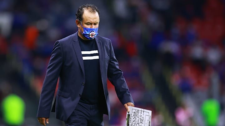 El entrenador Juan Reynoso de Cruz Azul. El entrenador Juan Reynoso de Cruz Azul.