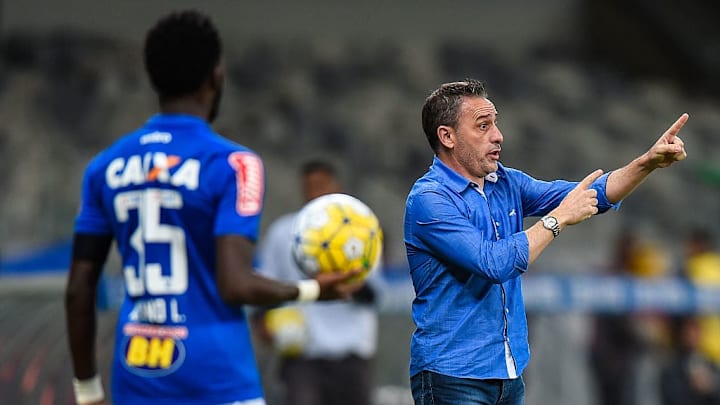 Cruzeiro v Flamengo - Brasileirao Series A 2016