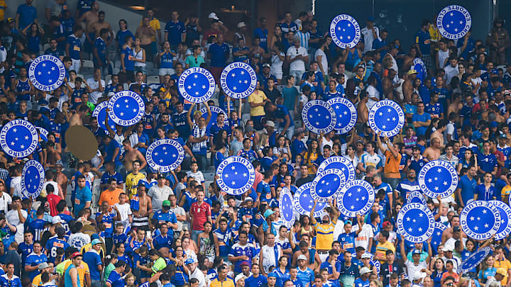 Cruzeiro v Gremio - Brasileirao Series A 2015