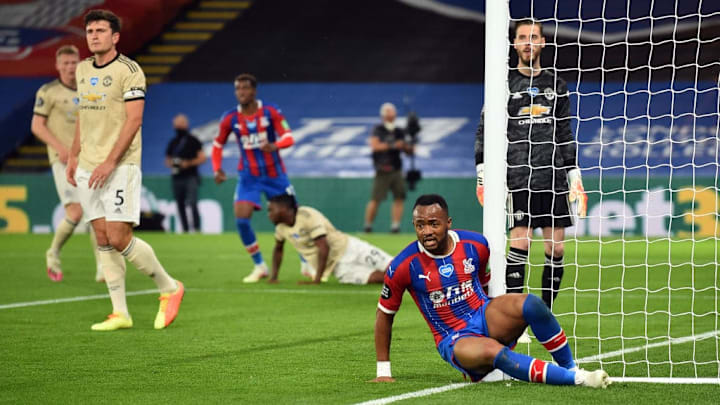 Jordan Ayew qui pensait avoir égalisé face à Manchester United avant que son but soit annulé par la VAR