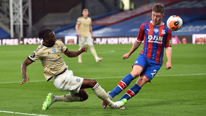 Aaron Wan-Bissaka en difficulté ce jeudi soir face aux Eagles