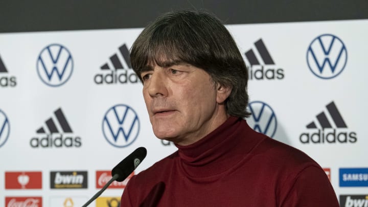Bundestrainer Joachim Löw wählte auf der Pressekonferenz klare Worte